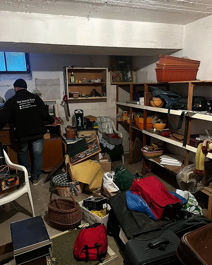 Kellerentrümpelung im Einsatz